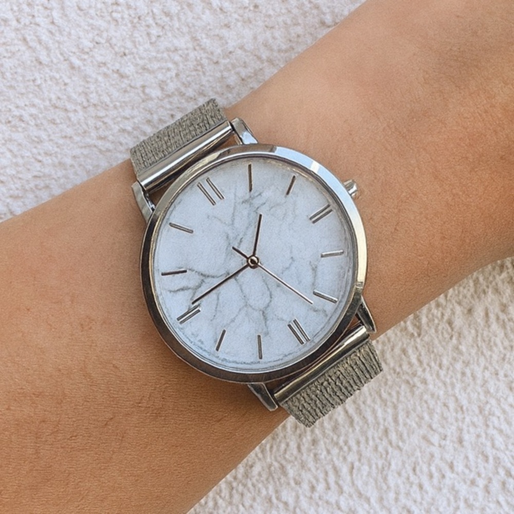 NWOT Marble‎ Texture Silver Watch